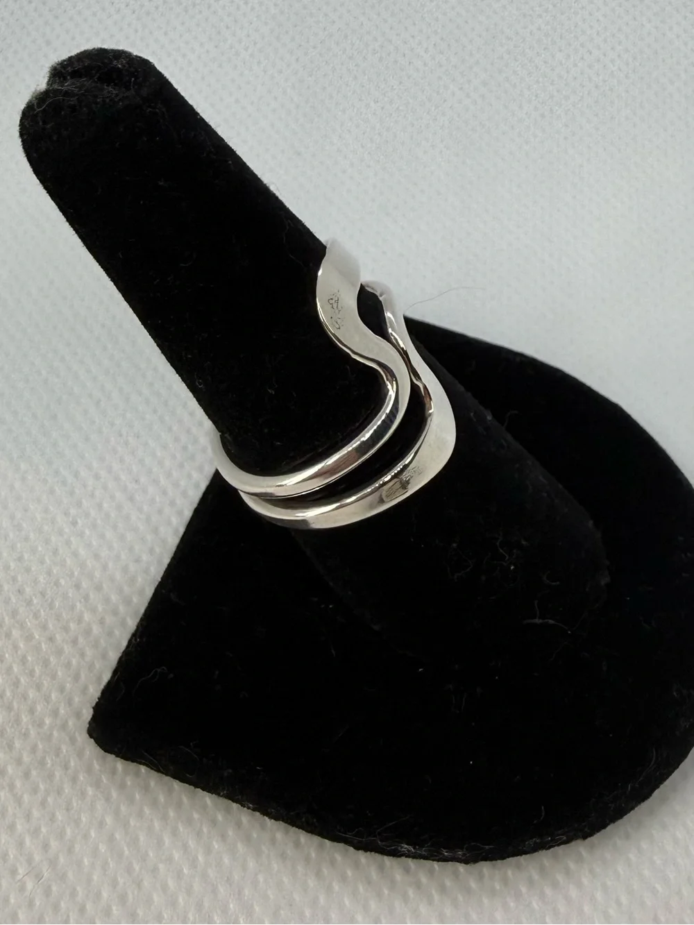 Sterling Silver Modern Wave Openwork Ring Size 7 925